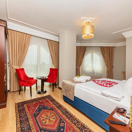 The Magnaura Palace Hotel Istanbul Exterior foto