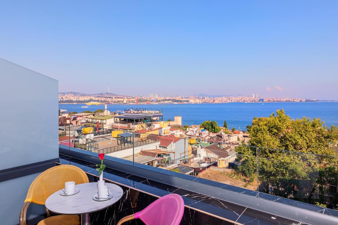 The Magnaura Palace Hotel Istanbul Exterior foto