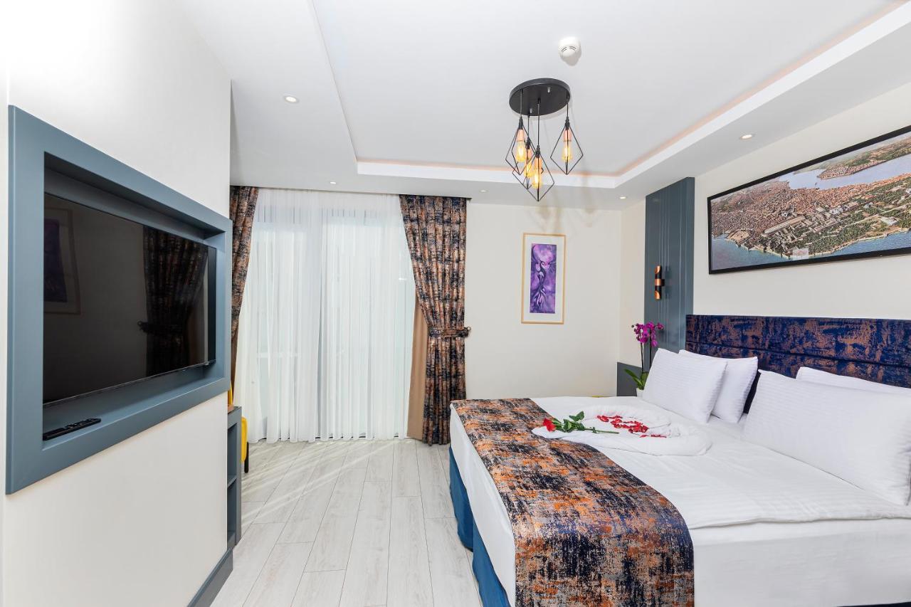 The Magnaura Palace Hotel Istanbul Exterior foto
