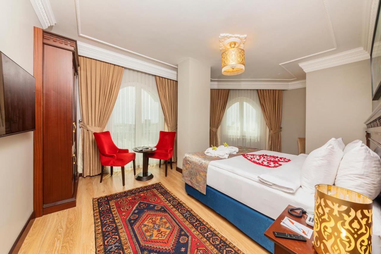 The Magnaura Palace Hotel Istanbul Exterior foto