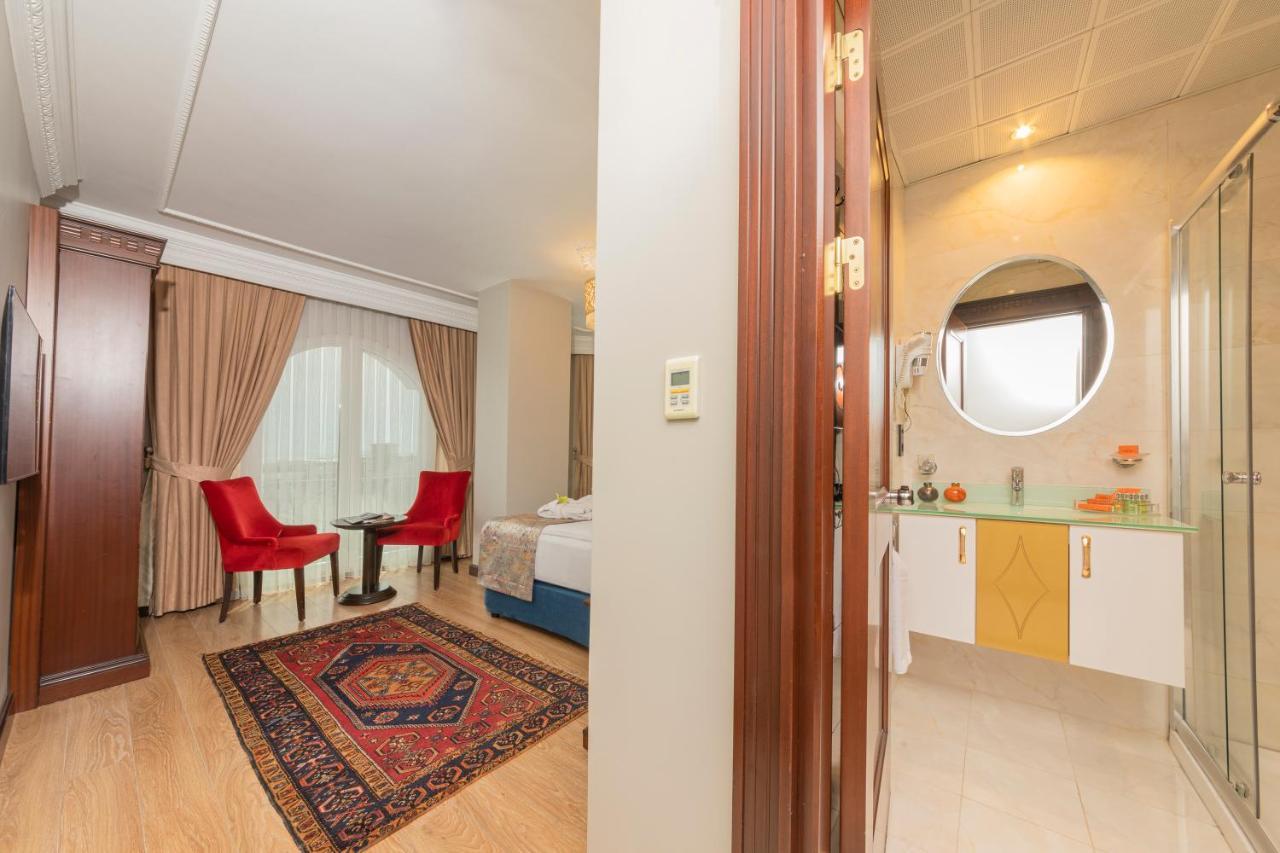 The Magnaura Palace Hotel Istanbul Exterior foto